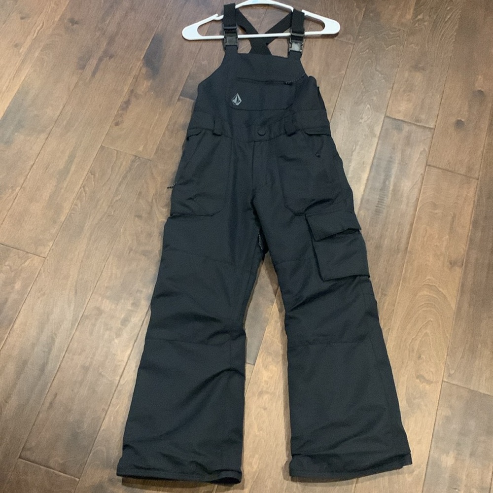 Volcom waterproof insulated girls snow/ski bibs/pantS